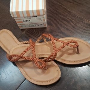 Fashion nova flat sandals